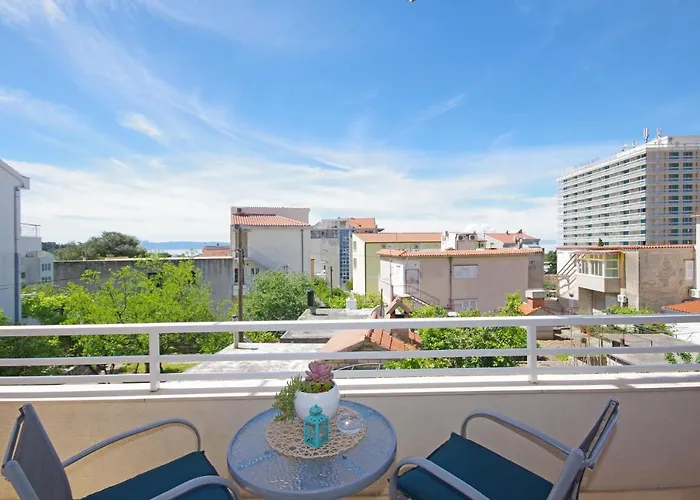 Apartment Mira