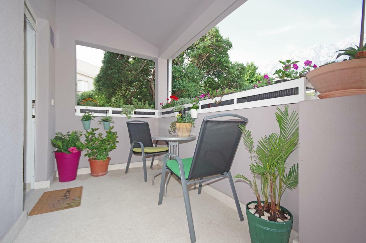 Apartment Mira Makarska