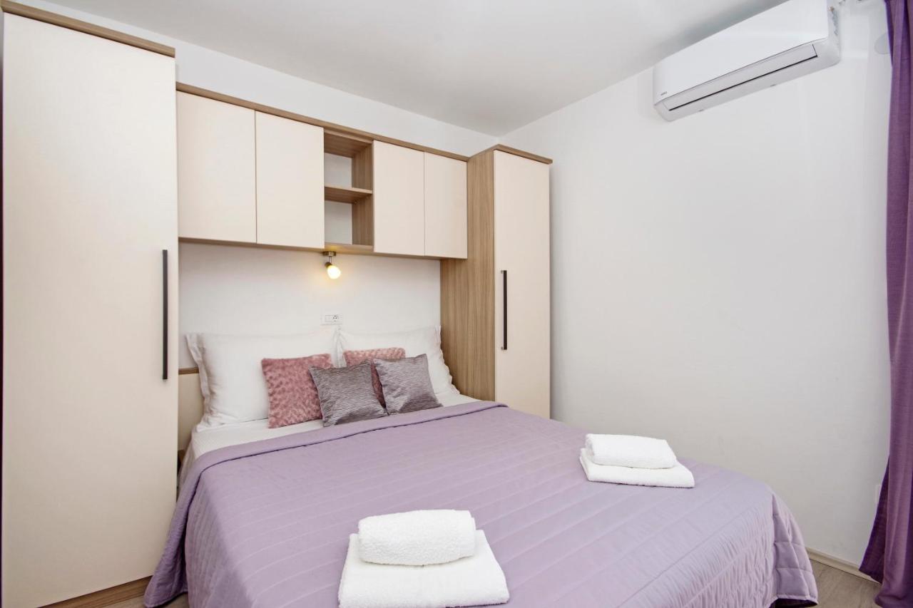 Apartment Mira